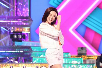 宮司愛海アナ＆堤礼実アナ＆杉原千尋アナ＆藤本万梨乃アナがNiziUを結成！？