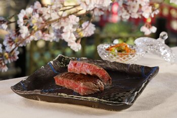 卒業・入学の門出を祝う春。石心亭に“桜”テーマの限定コース登場