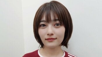 井上咲楽 自宅でお手製ジュース作りを披露！葉っぱを黙々と…丁寧に作る姿に「仕込み職人」「見習いたい」