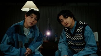 BE:FIRST JUNON＆LEO 初めて2人で作詞した『BLUE』公開！共同作業は「ちょうどいい感じに」「パズルがズンとハマった」