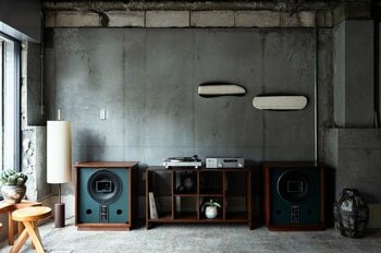 現代陶芸とヴィンテージ家具が共存する「Rurbanism Tokyo Store」、東京・清澄白河にオープンしました