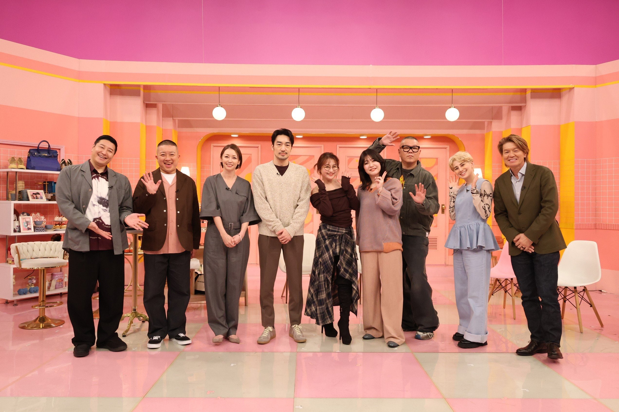 武尊夫妻の豪邸、鈴木奈々3億円御殿ほか芸能人のご自宅9連発！クローゼット＆私服をのぞき見『ザ・共通テン！』