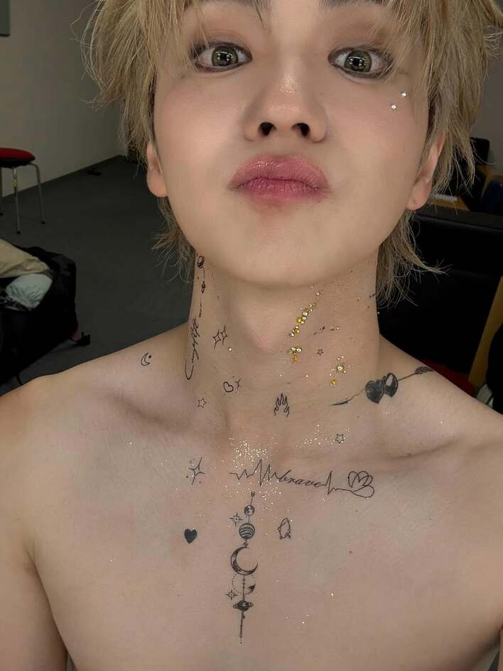 【画像10枚】「ぐあぁぁぁぁあぁイケイケすぎ」上裸姿でタトゥーを披露した吉野北人を見る