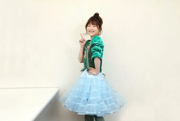 伊藤沙莉 新CMで“凝らない女”に！私生活では「首、肩、腰がバッキバキ