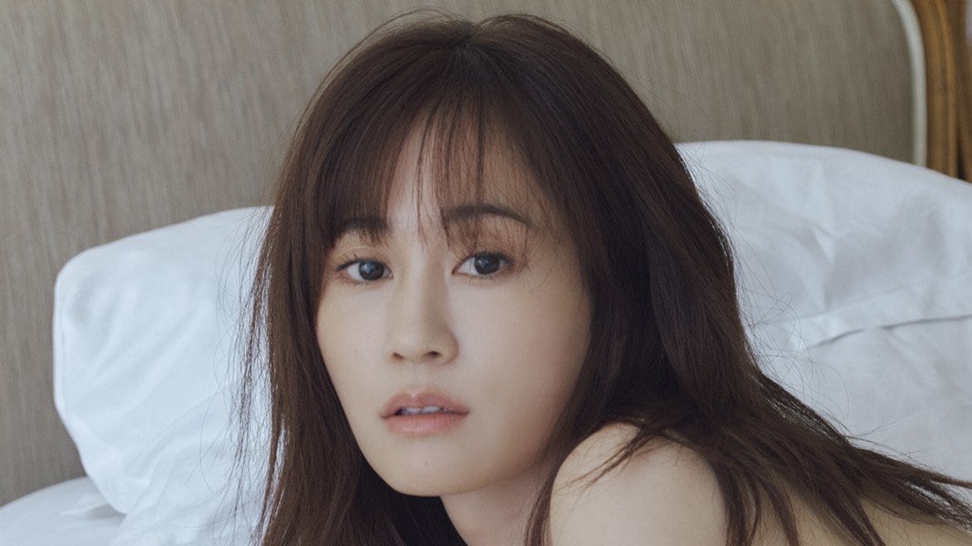 過去最大露出”の先行カット解禁 前田敦子最後の写真集「もう無理って