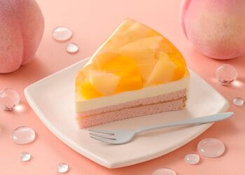 コージーコーナーから目にも涼しい桃スイーツ「桃涼み」シリーズが新登場！ 白桃＆黄桃にマンゴーも！2種類のキラキラ涼やかスイーツ