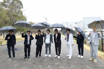 記念すべき初回は“タイムレスの先輩”にあいさつ回り＆8人の私物ガチ査定！雹（ひょう）降る中のオープニングトークも『タイムレスマン』