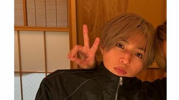 「すっかり弟顔！」FANTASTICS・八木勇征 "おにー"との仲良し2S公開！そっくりコーデに「尊い」とファン歓喜