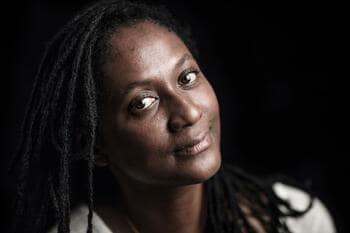 Nathalie Vairac（ナタリー・ヴェラック）MārramInspire / Expire 2月19日-22日 パフォーマンス 2月25日 - 4月19日 展覧会