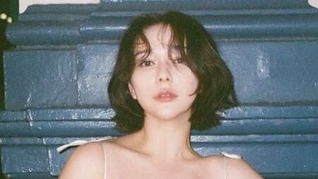 村重杏奈 「コアラ5分カンガルー3分」の分刻みオーストラリア旅を報告！“過去最大露出”の写真集オフショットに「最高すぎ！！！」「素敵」