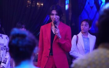 愛実（木村文乃）とカヲル（ラウール）の初対面シーンも！木曜劇場『愛の、がっこう。』第1話の場面写真を公開