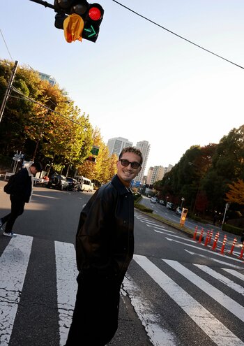 本日発売！ 松岡昌宏さんが登場するカメラマン小林ばく氏の40周年特別企画「BAKU MAGAZINE」シリーズ1号目から、新規カットを公開!!