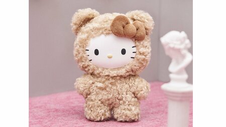 ハローキティのふわふわな“くま姿”のチャームを発売！やわらかな毛並みが魅力のベアシリーズはシークレットカラー含む全6種が登場