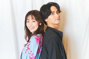 中村里帆＆瀬戸利樹 人生初コスプレに大興奮！「自分が神々しい存在になったよう」（瀬戸）