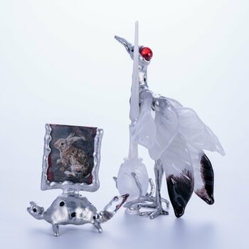 【銀座 蔦屋書店】Glass Studio TooS・細見博子・田中MANの「大好きが止まらない」～鶴は千年、亀はMAN年～を10月1日（木）より開催。ガラス、錫合金、絵画が融合したコラボ作品を発表。