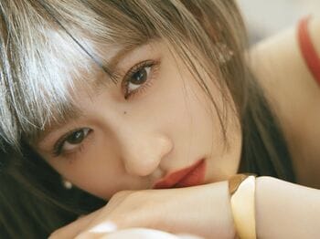 アンジュルム・佐々木莉佳子 卒業記念のフォトブックが発売！“爆イケ”アイドルのまだ見ぬ魅力がフルスロットル