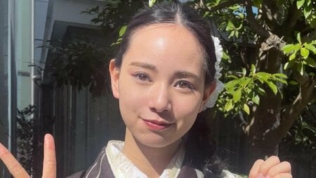 兄はWBC日本代表！“恋リア”出演で話題の女優「大人っぽくてステキ」な振り袖姿を披露！宮城弥生 おしゃれデザインを着こなす