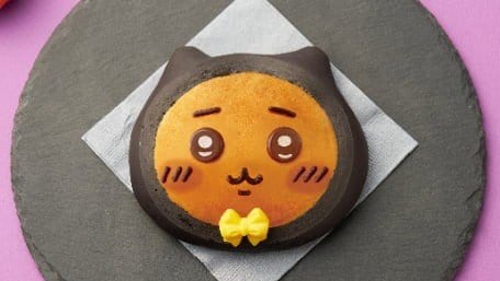 「ちいかわベーカリー」ハロウィン仕様のパンが期間限定で登場！“黒猫姿”のちいかわたちのキュートなお顔に注目