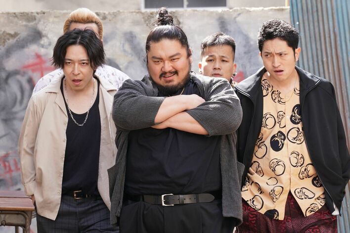 ハリウッド俳優・米本学仁が他校の“ボス”ヤンキー役で出演！