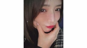 「前歯どした？」浜崎あゆみ “変顔ショット”披露！自撮りドアップ写真に「あゆしか勝たん」とファン絶賛