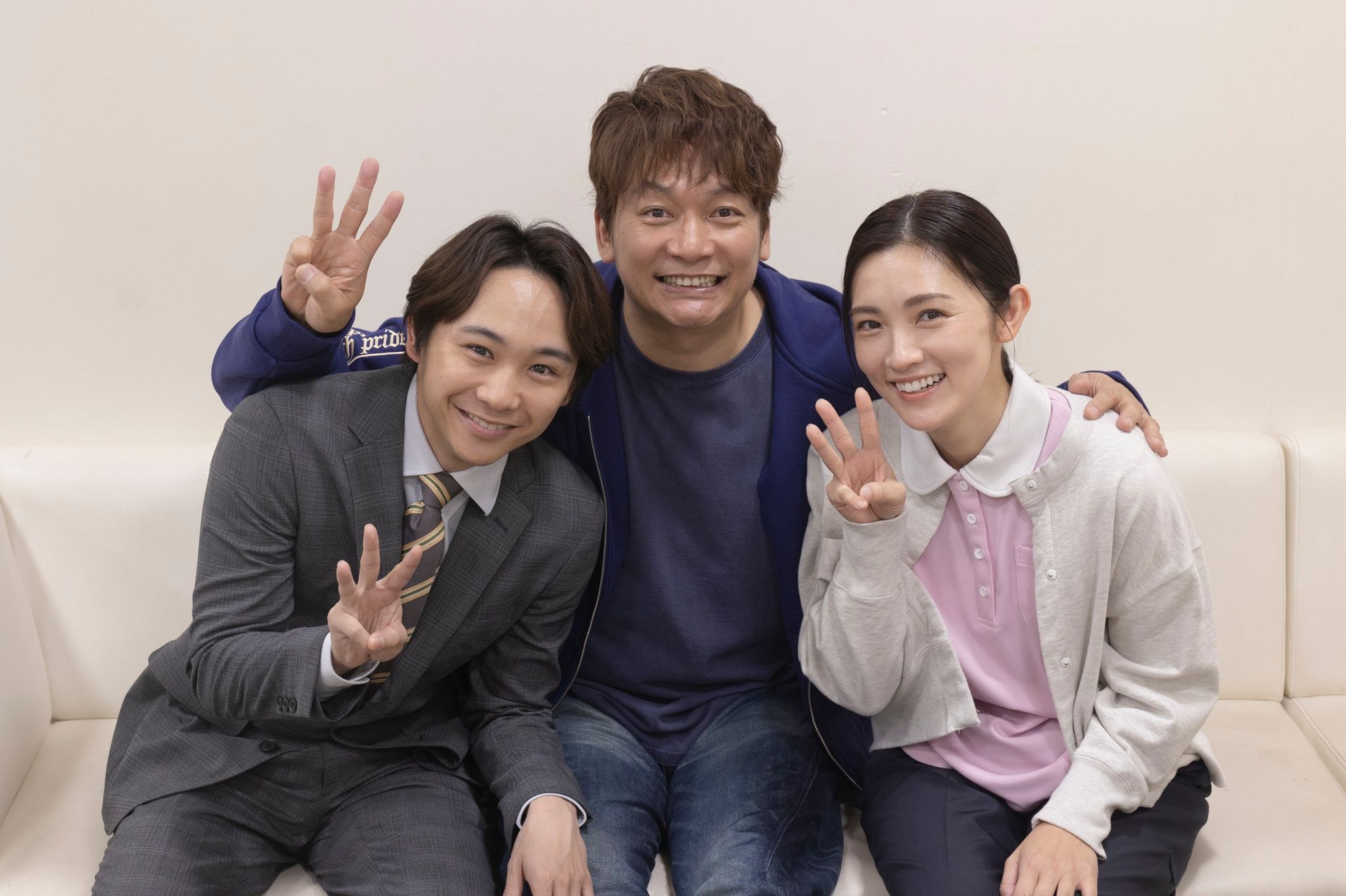 香取慎吾＆星野真里＆須賀健太が『人にやさしく』以来、23年ぶり