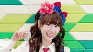「足なっっっが」かつみ♥さゆり・さゆり(56) 美脚際立つミニスカ姿を公開！“アイドル”のようなチェック柄コーデに「お人形さんみたい」「憧れます」