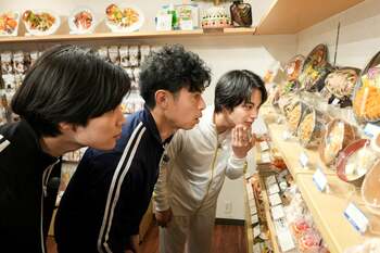 神尾楓珠 小さい頃から憧れだった食品サンプル作りに挑戦し「ドキドキした」と大満足！萩原利久は初めてのオーダースーツ作りで銀座へ