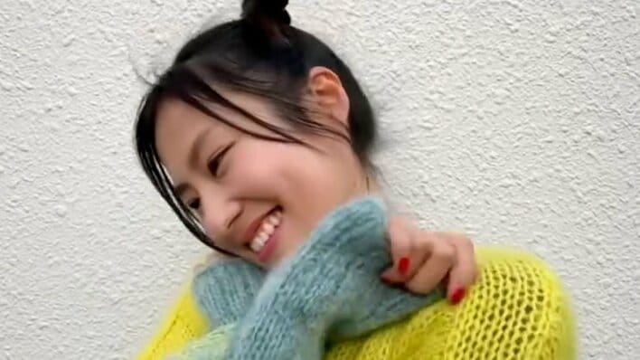 【写真9枚】恒松祐里 初めての棒針編みで作った自作セーターに感動