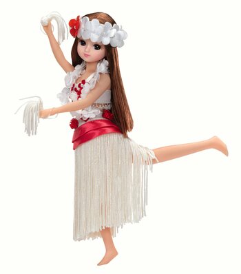 ハワイアンズソロダンサーの衣装をまとった「スパリゾートハワイアンズ リカちゃん」を数量限定発売