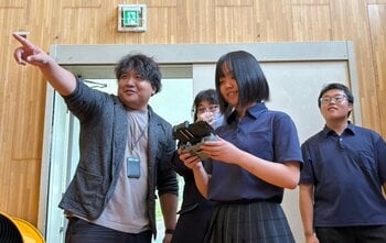 北斗市の農業高校生がドローン操縦・空撮を体験