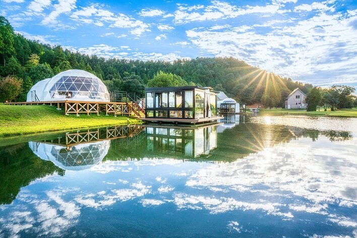 「西日本絶景4選」のグランピングリゾート「グランエレメント」！これまでの10万人のご宿泊に感謝を込めて「10年目記念イベント」を開催！2026年は3月20日営業開始、12月20日からWeb予約開始！