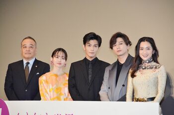 岩田剛典「面白いリアクションができないと申し訳ない」新田真剣佑からのドッキリにへこむ