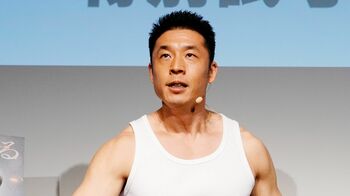 なかやまきんに君 イ・ビョンホンのインナーマッスルに「かなり仕上がっていますね」