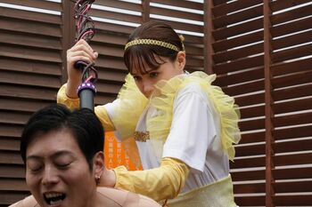 『イップス』トリンドル玲奈演じる熱波師の犯行シーンが解禁！熱波界の魔法少女が仕掛ける斬新トリックとは！？