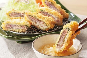 昨年70万食突破！春人気No.1「鰹の梅はさみ揚げ」今年も登場。3月13日（金）より販売開始。