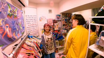 水曜日のカンパネラ2代目ボーカル・詩羽の家に、足腰げんき教室が奇跡のノーアポ宿泊！『深夜のハチミツ!! Bee the top』