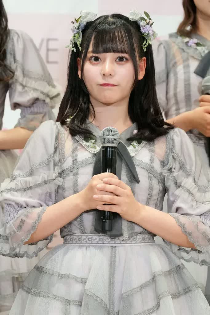 イコラブ 野口衣織 生写真 直筆 コンプ 手遅れcaution 制服 グレー襟 イコラブ 野口衣織 赤背景1 手遅れcaution 生写真 コンプ - メルカリ