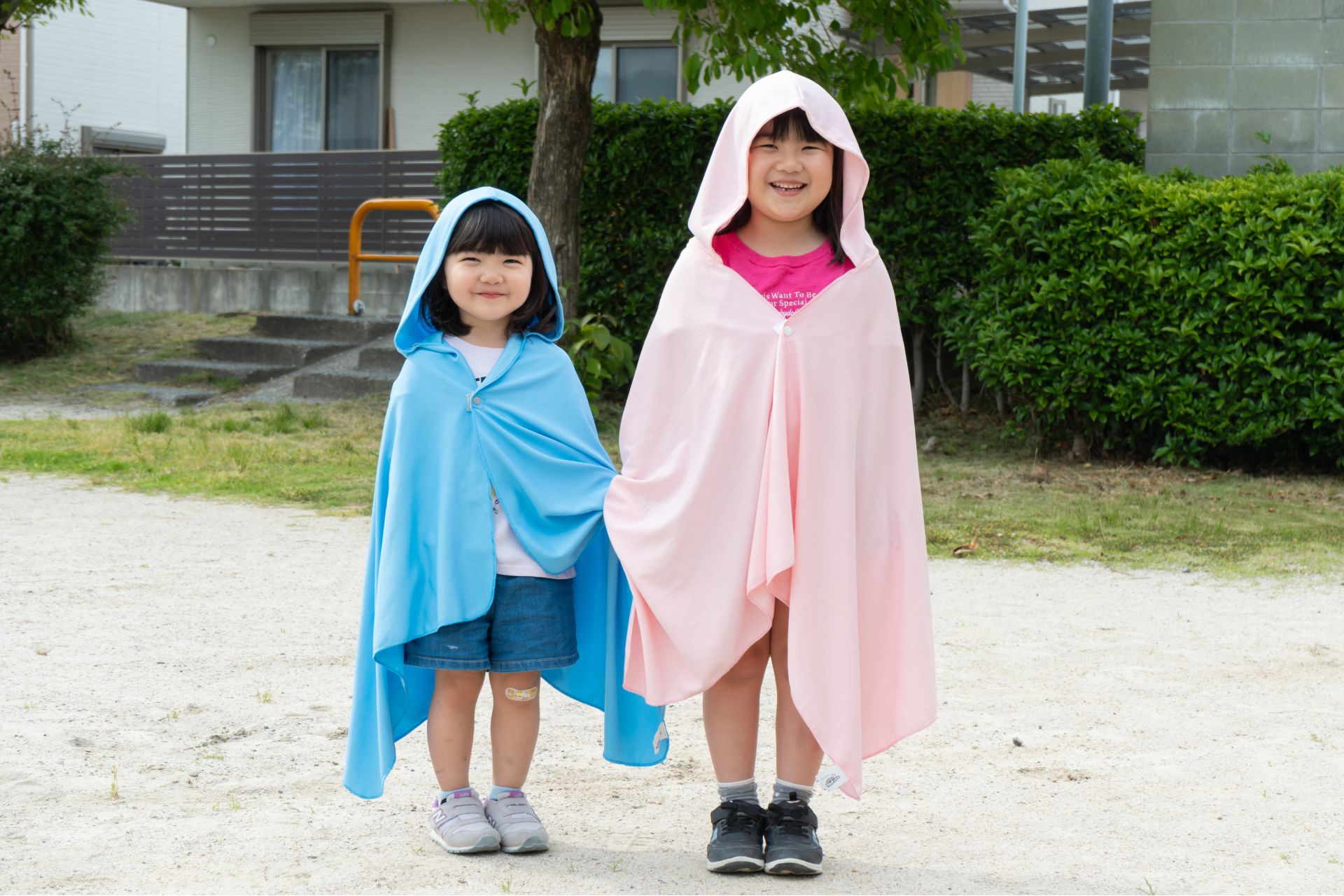 img_b8df2d6f7a13ff142ae1b5ad04