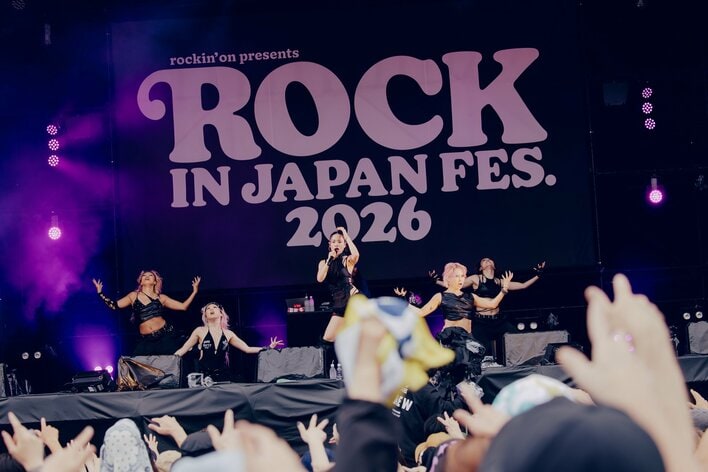 Awich ロッキンにワンオク・TakaらYAOがサプライズ登場で大熱狂！『777