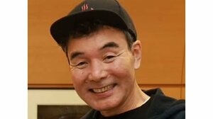 ダチョウ倶楽部・肥後克広 家庭菜園で育てた梅を披露！バーボンに漬けた“自家製梅酒”を堪能するリラックスした姿に「最高の1杯」