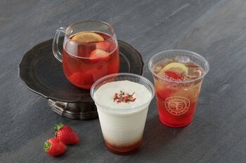冬の訪れを告げる華やかないちご尽くしのメニュー4種類が期間限定で登場「いちご香る クリームミルクティー」発売
