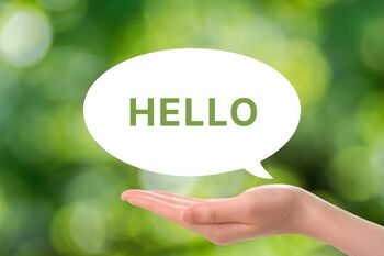 川村エミコ 初対面の人に挨拶するときの準備は「自分の中に『ほがらか』という言葉を置いて」