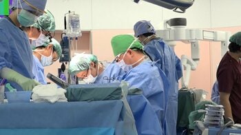 【がん治療危機】消化器外科医減少が深刻化…2040年に5000人不足「簡単に手術が受けられなくなる」厳しすぎる労働環境　若い医師の14%が死を考える