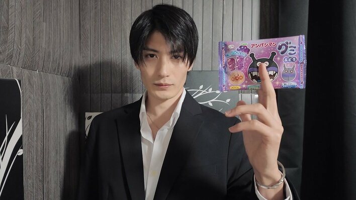 【画像】「早く鏡見て自分がイケメンなこと気づいて欲しい」AIと誤解されるほどイケメンと話題！自称“底辺YouTuber”・ゲソブラックを見る