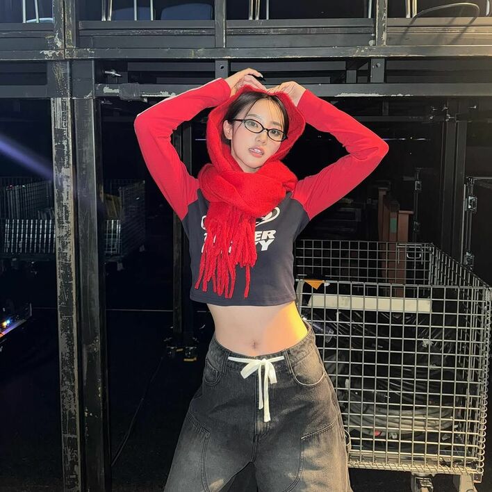 中町綾 大胆に“美ウエスト”を見せたイケイケ姿公開！兄・中町JPの自