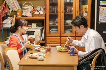 ＜試写室＞『おっパン！』“溌溂”と“鬱屈”と“発狂”を行ったり来たりしながら、ギリギリに平穏を保って…ザ・富田靖子！！！圧巻です