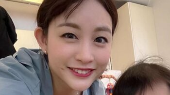 2児の母・新井恵理那 雪の軽井沢で親子3ショット披露！2歳息子の“ソリデビュー”報告し「きゃーきゃー叫んだのは私」とお茶目な一面も