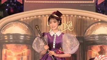 髙橋ひかる ファンタジーなドレス姿でツリー点灯！“魔法のチョコ”があったら「携帯のヒビを直したい」