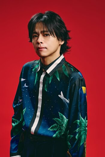 中川晃教のデビュー25周年記念ワンマンライブが東阪で開催。東京は園田涼率いる『I Sing』シリーズ、大阪はピアニスト大坪正と魅せるアコースティック演出と、東西で異なる至高のステージをお届け！