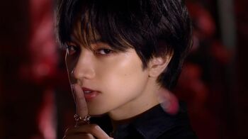 中島健人 自身のメイク姿に「いい唇だな」20代ラストイヤーに“新たな自分”を表現